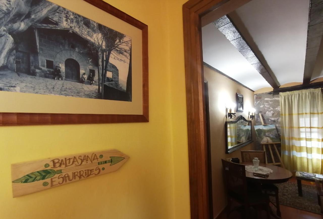 Cal Pons Bed & Breakfast Prades Dış mekan fotoğraf