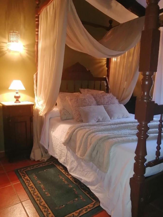 Cal Pons Bed & Breakfast Prades Dış mekan fotoğraf